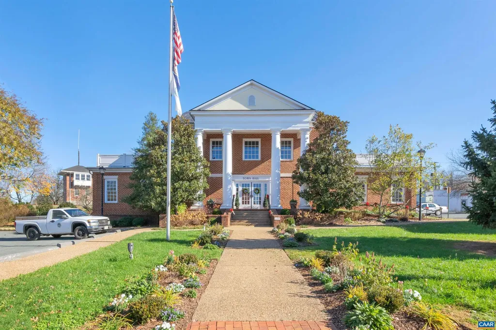 10109 Pond Court Gordonsville VA 22942