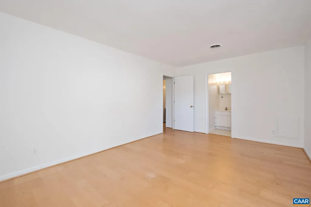 1115 Cottonwood Road Charlottesville VA 22901