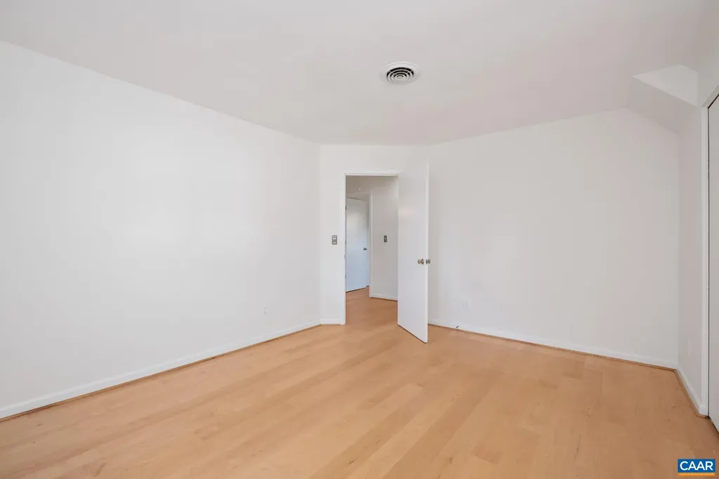 1115 Cottonwood Road Charlottesville VA 22901