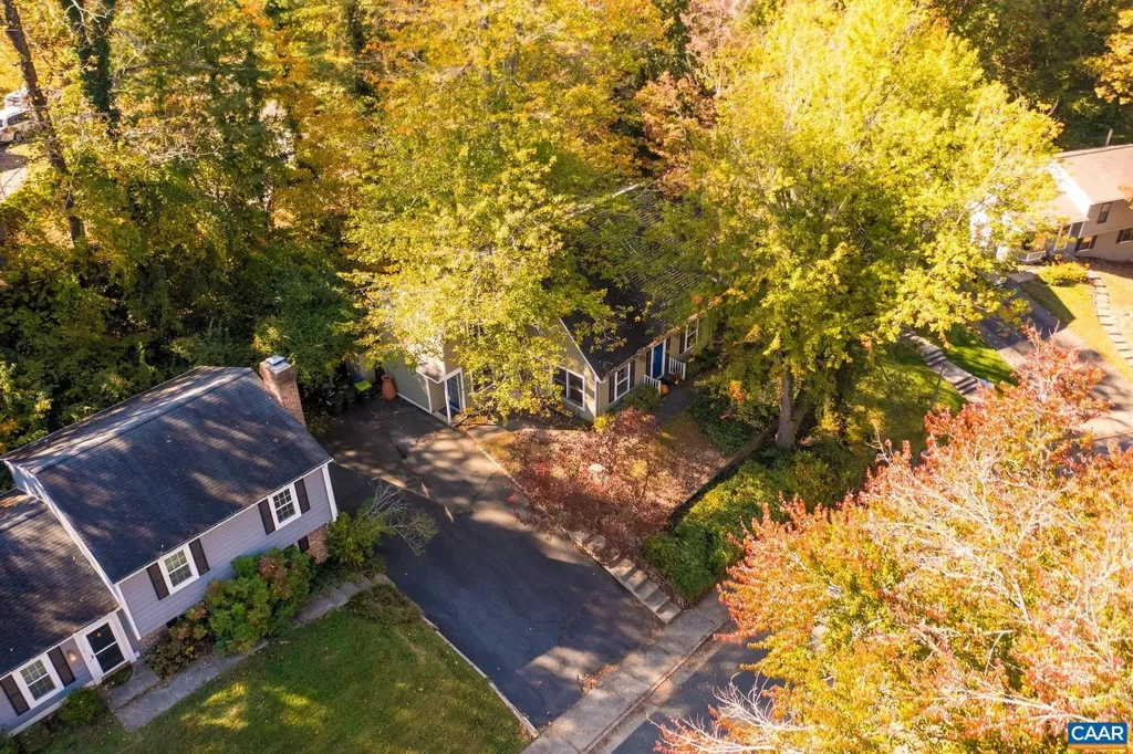 1115 Cottonwood Road Charlottesville VA 22901