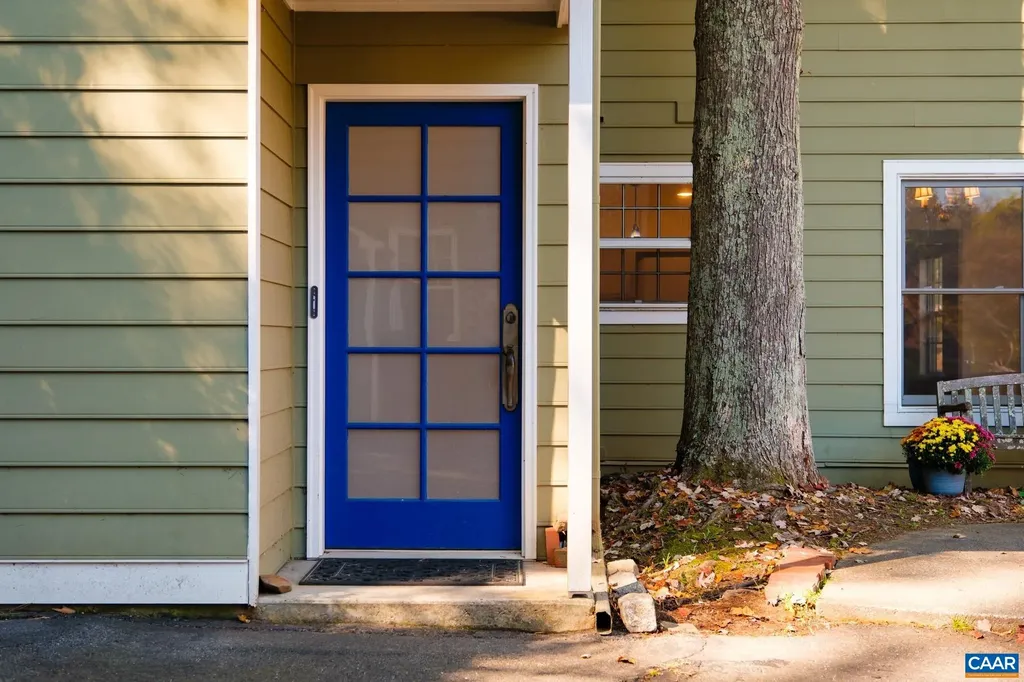 1115 Cottonwood Road Charlottesville VA 22901