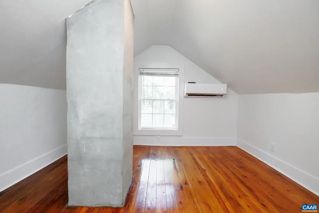 2860 King Solomons Lane Esmont VA 22937