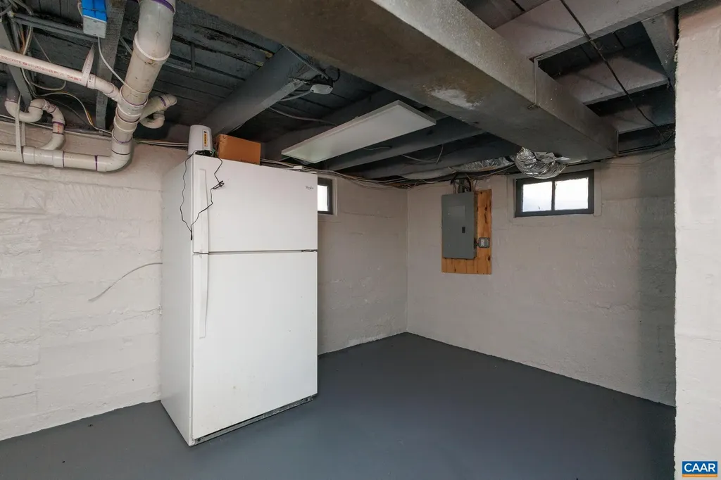 2860 King Solomons Lane Esmont VA 22937