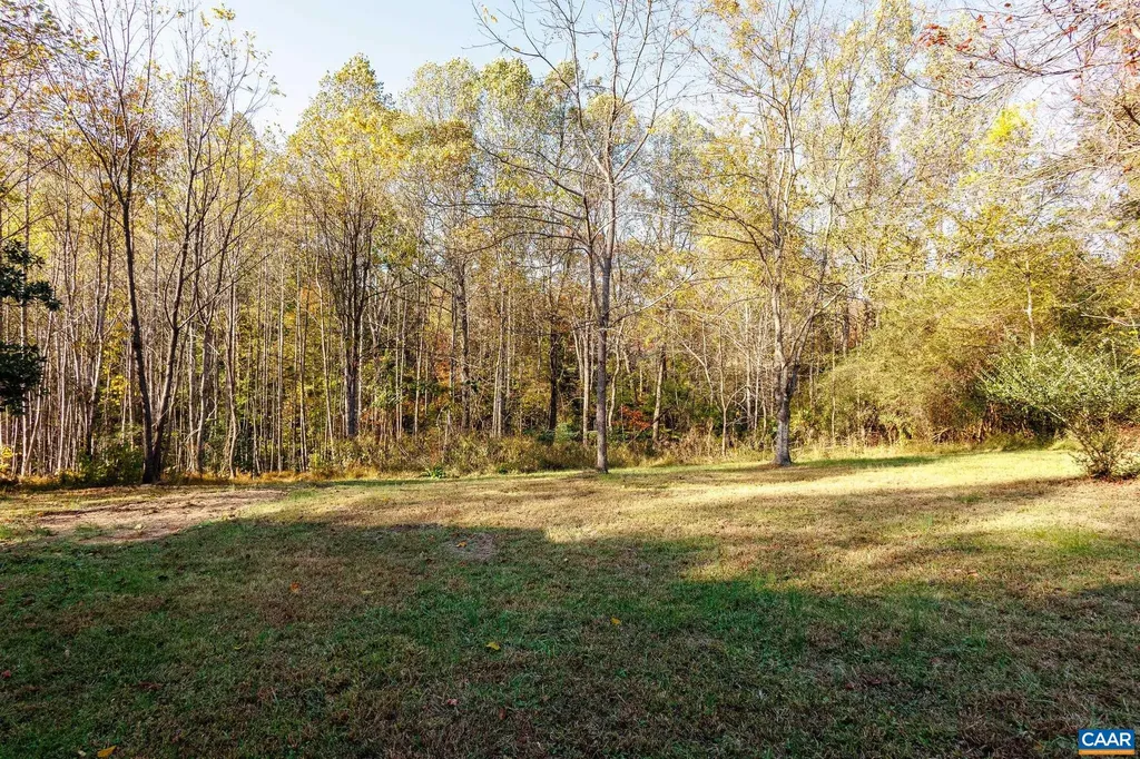 2860 King Solomons Lane Esmont VA 22937