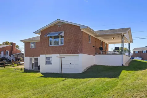 97 Hillside Drive Verona VA 24482