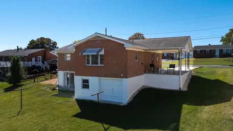 97 Hillside Drive Verona VA 24482