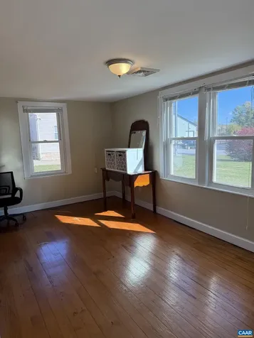 35 Stanley Street Staunton VA 24401
