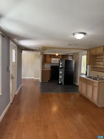 35 Stanley Street Staunton VA 24401