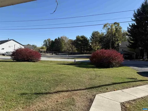 35 Stanley Street Staunton VA 24401
