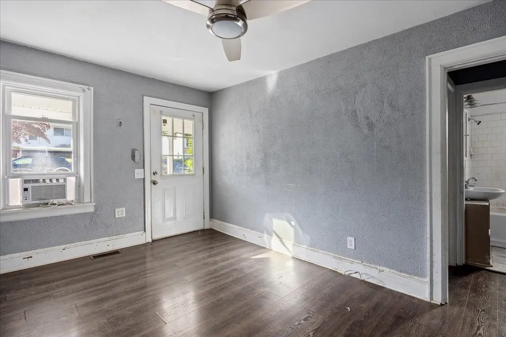 1311 Lyle Avenue Staunton VA 24401