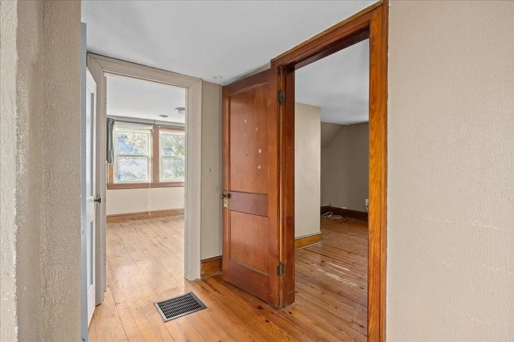 1311 Lyle Avenue Staunton VA 24401