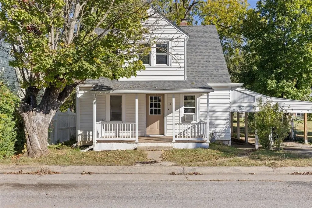 1311 Lyle Avenue Staunton VA 24401