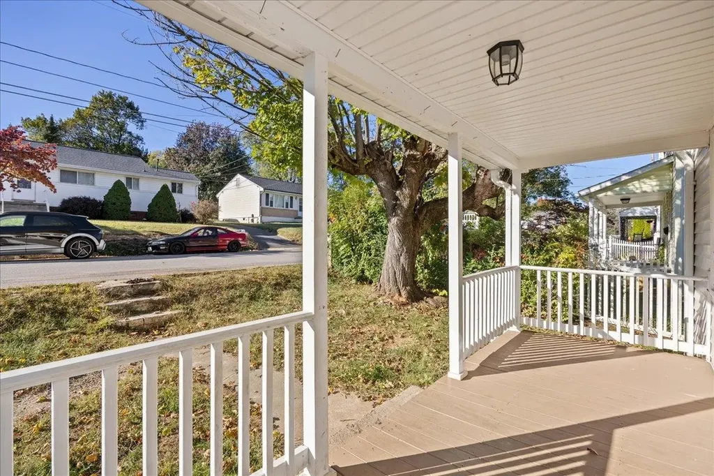 1311 Lyle Avenue Staunton VA 24401