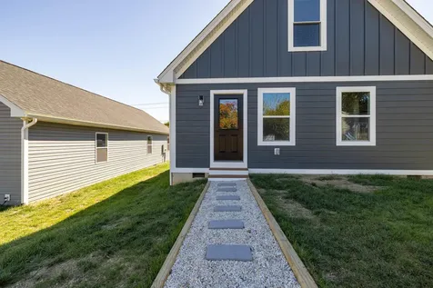 416 Grubert Avenue Staunton VA 24401