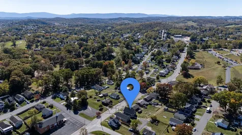 416 Grubert Avenue Staunton VA 24401