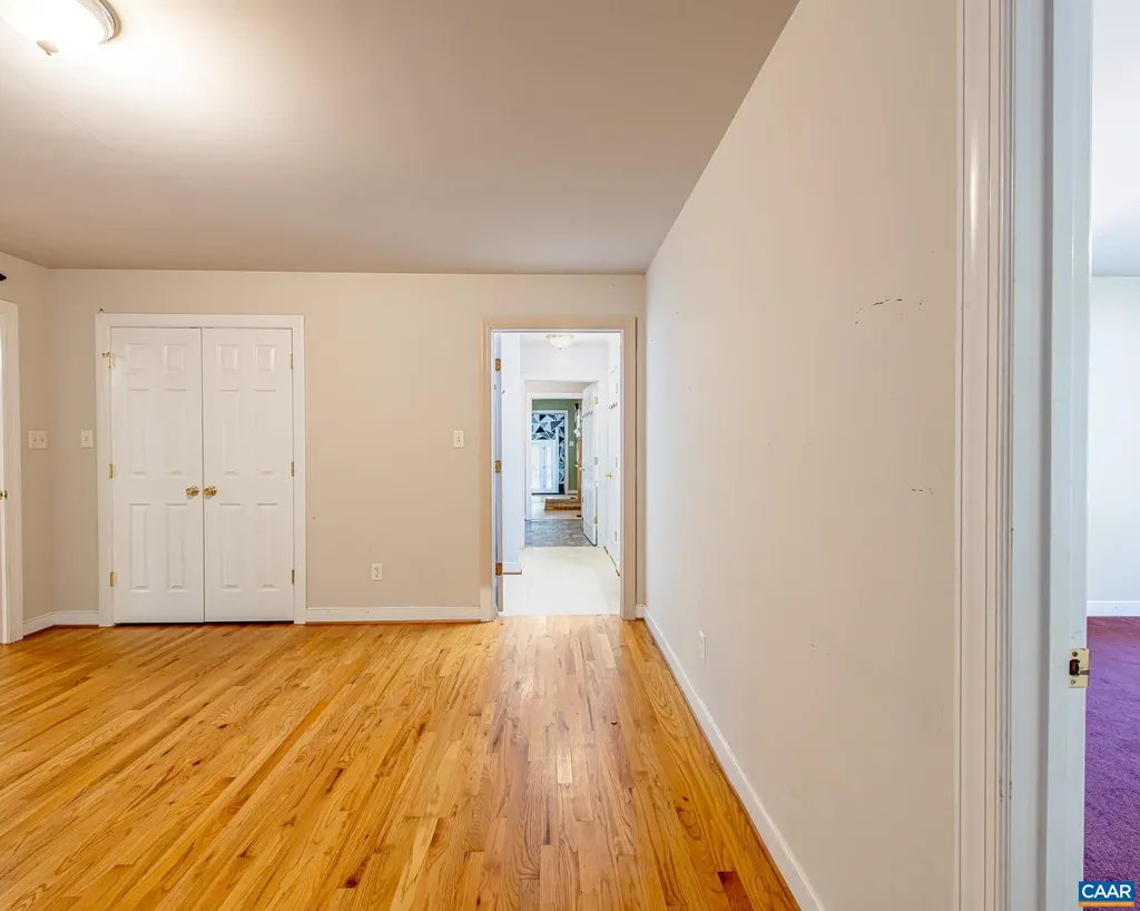 187 Curley Lane Bumpass VA 23024