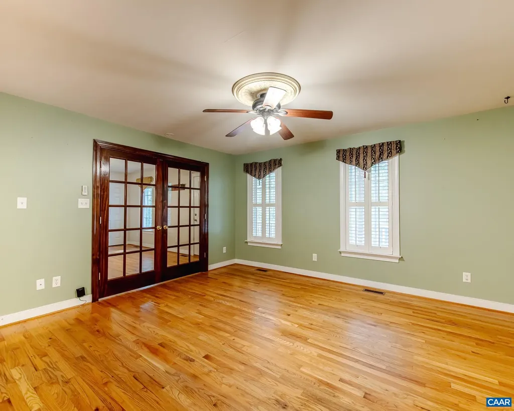 187 Curley Lane Bumpass VA 23024