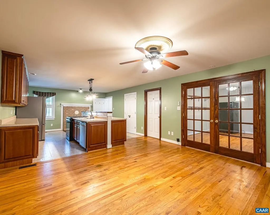 187 Curley Lane Bumpass VA 23024