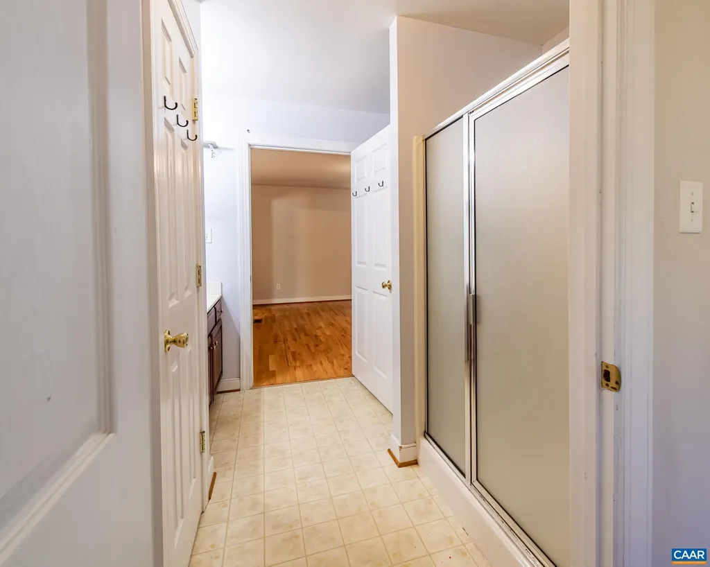 187 Curley Lane Bumpass VA 23024