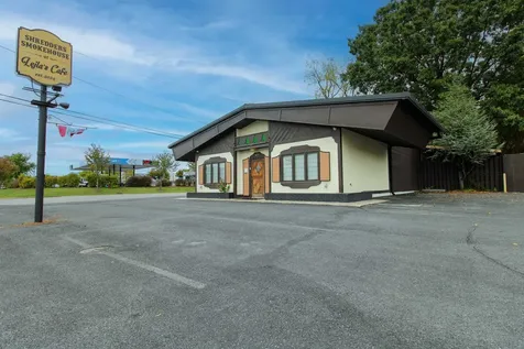 1035 Broad Street W Waynesboro VA 22980