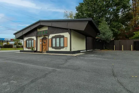 1035 Broad Street W Waynesboro VA 22980