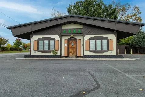 1035 Broad Street W Waynesboro VA 22980