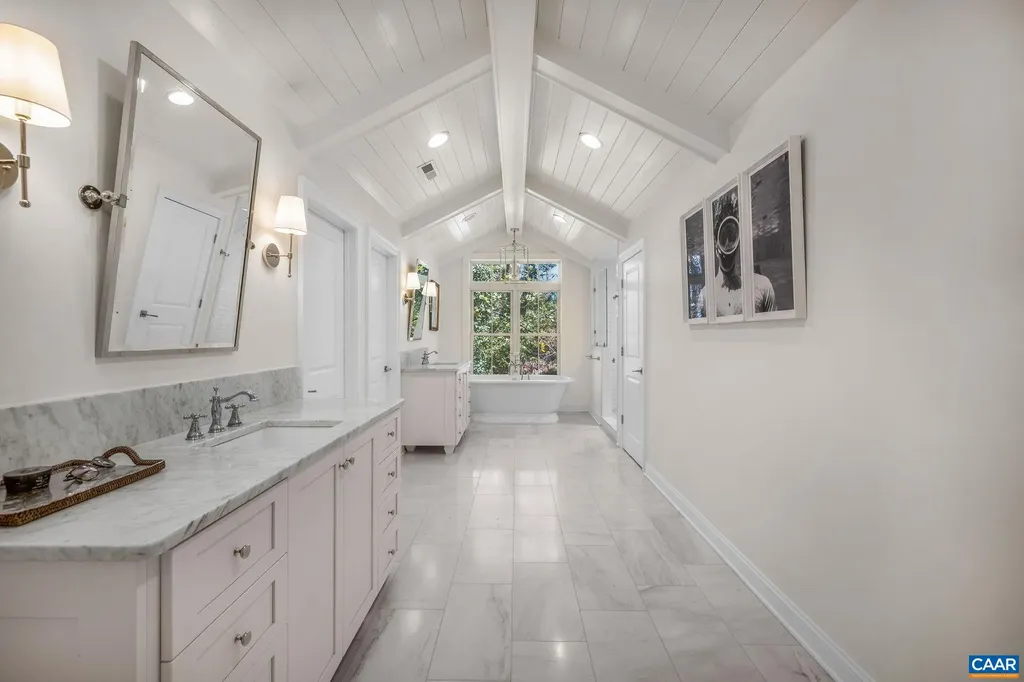 1421 Dairy Road Charlottesville VA 22903