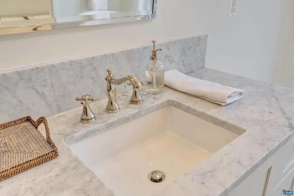 1421 Dairy Road Charlottesville VA 22903