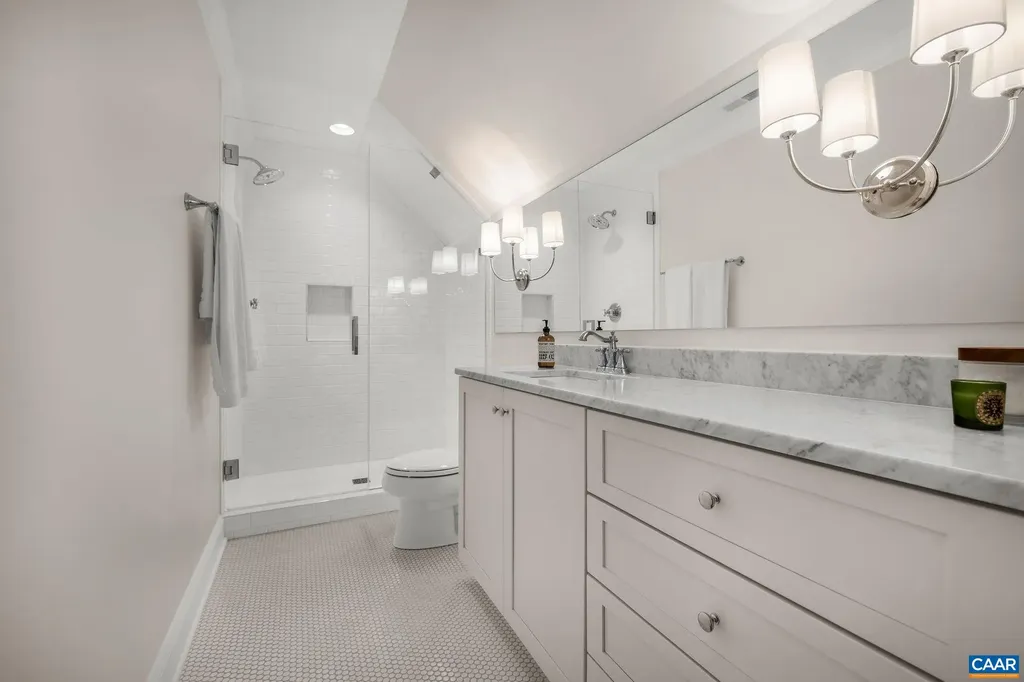 1421 Dairy Road Charlottesville VA 22903