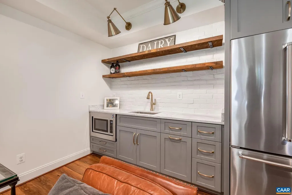 1421 Dairy Road Charlottesville VA 22903