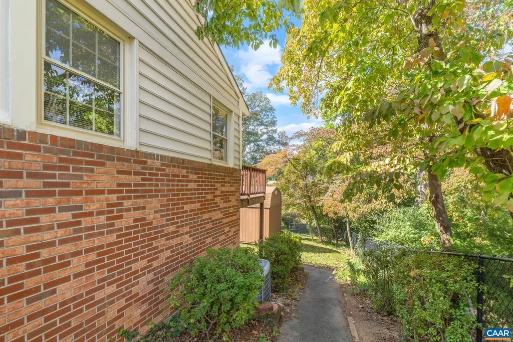 2117 Tarleton Drive Charlottesville VA 22901