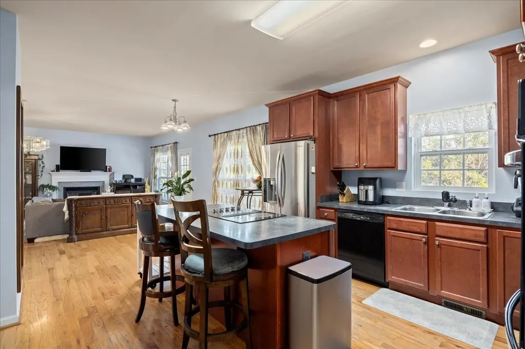 199 David Circle Penn Laird VA 22846