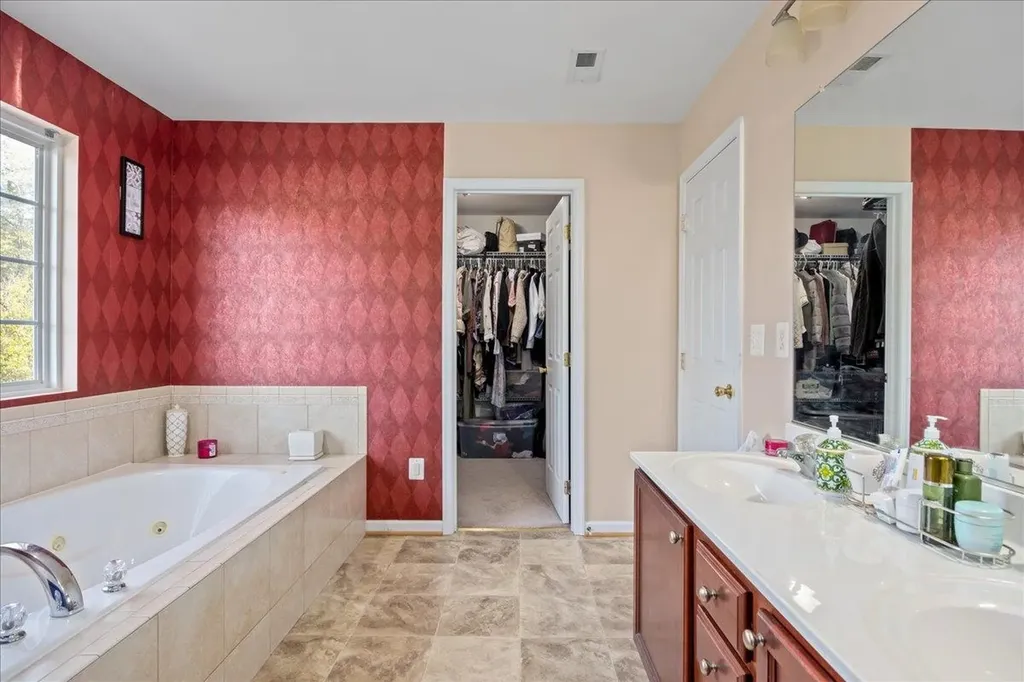 199 David Circle Penn Laird VA 22846