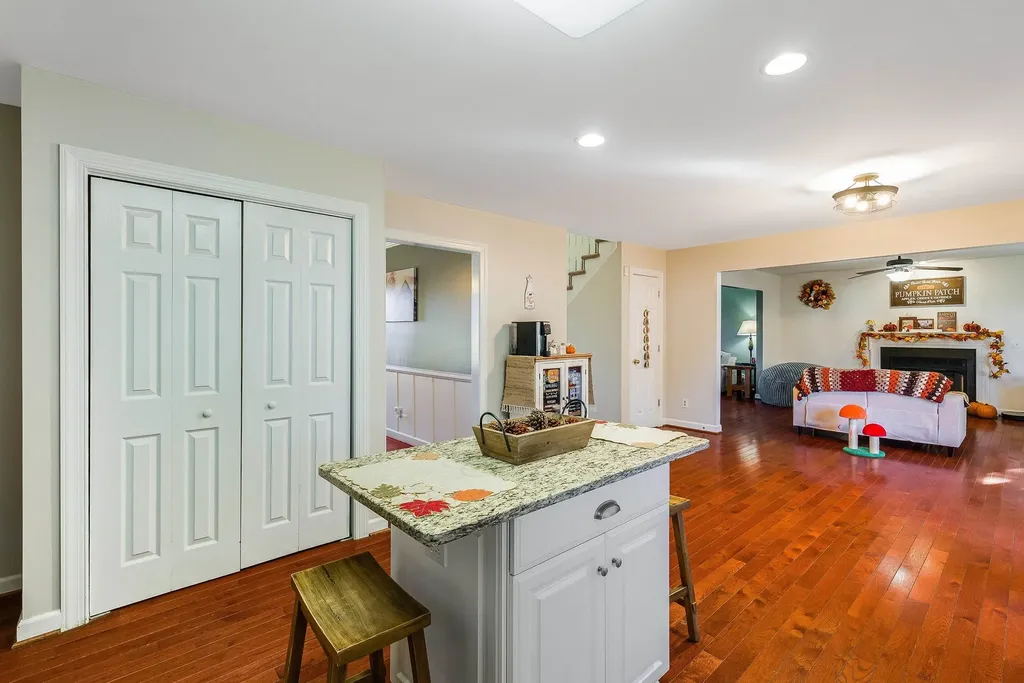 1141 Decca Drive Harrisonburg VA 22801