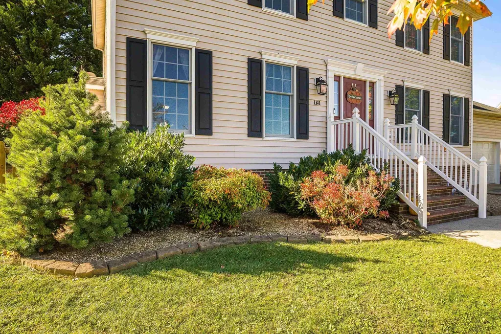 1141 Decca Drive Harrisonburg VA 22801