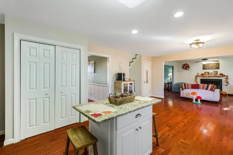 1141 Decca Drive Harrisonburg VA 22801