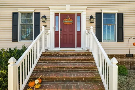 1141 Decca Drive Harrisonburg VA 22801