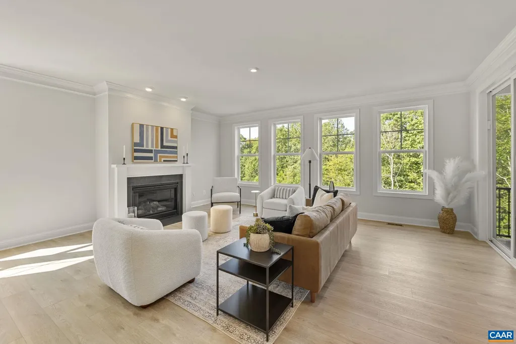 10A Sablewood Drive Charlottesville VA 22911