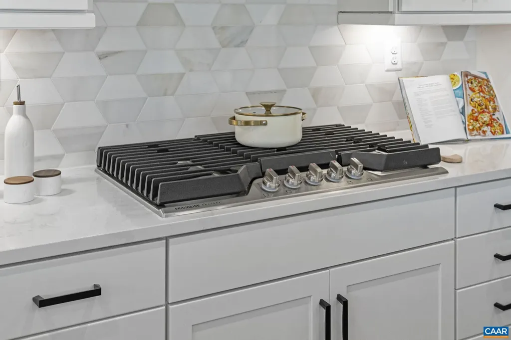 10A Sablewood Drive Charlottesville VA 22911