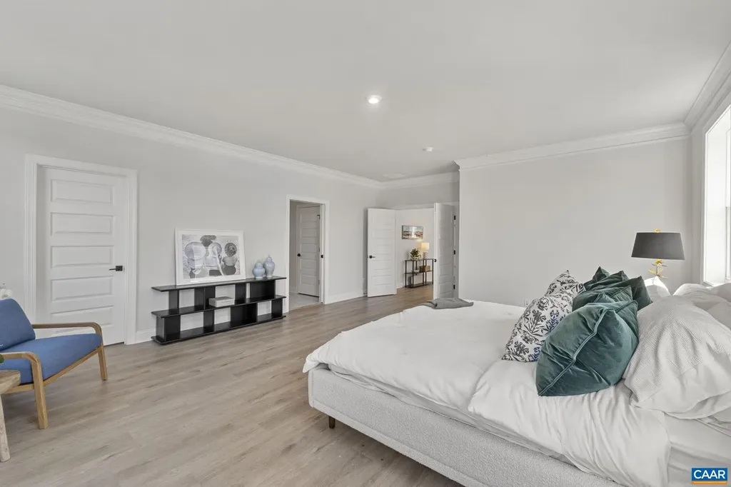 10A Sablewood Drive Charlottesville VA 22911