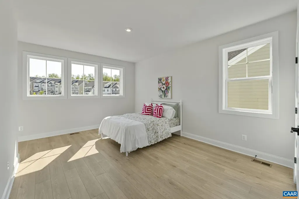 10A Sablewood Drive Charlottesville VA 22911