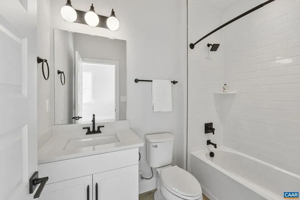 10A Sablewood Drive Charlottesville VA 22911