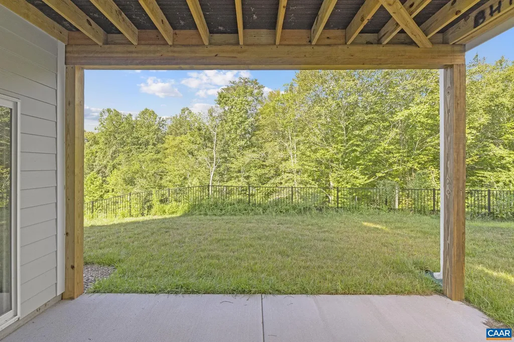 10A Sablewood Drive Charlottesville VA 22911