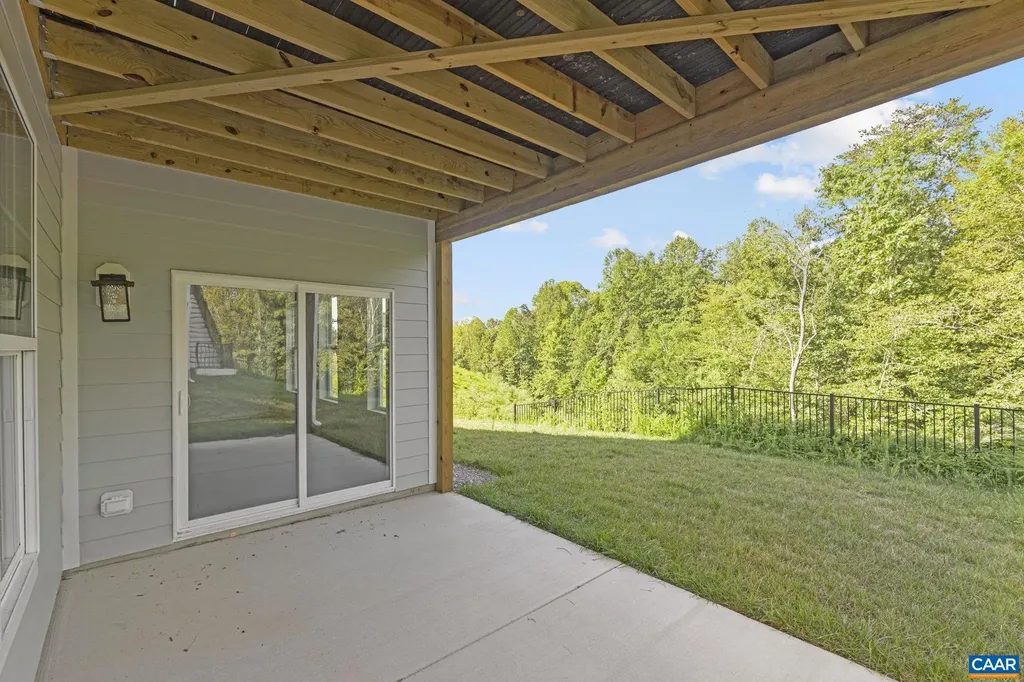 10A Sablewood Drive Charlottesville VA 22911