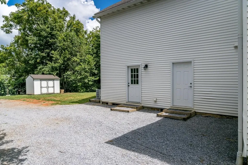 632 Market Street E Harrisonburg VA 22801