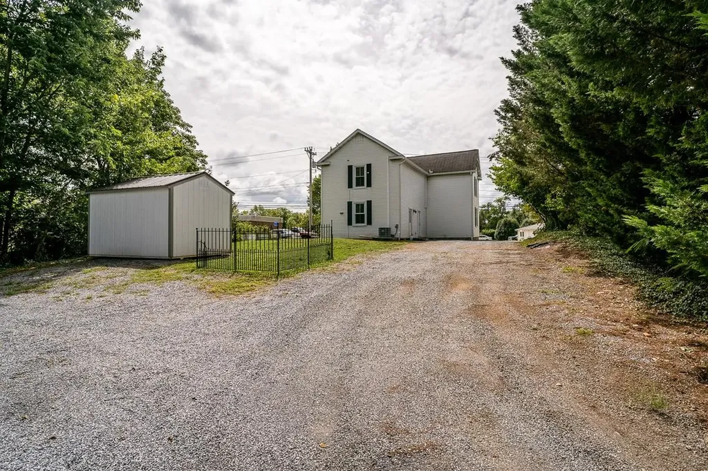 632 Market Street E Harrisonburg VA 22801