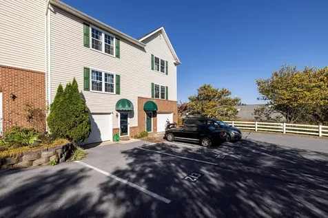 213 Emerson Lane Harrisonburg VA 22802