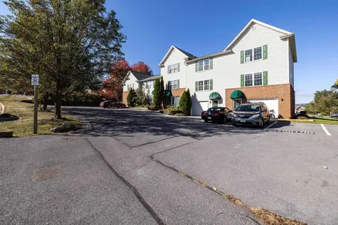 213 Emerson Lane Harrisonburg VA 22802