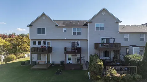 213 Emerson Lane Harrisonburg VA 22802
