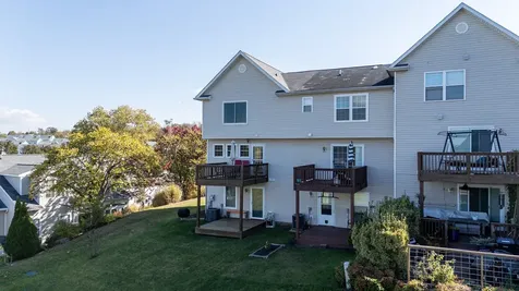 213 Emerson Lane Harrisonburg VA 22802